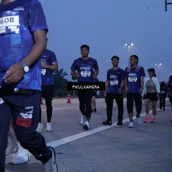 Runner Photo 7327263