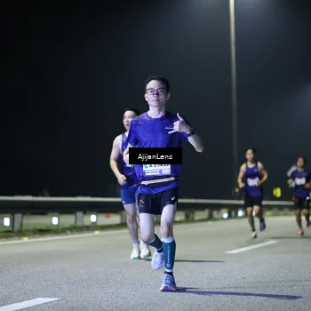 Runner Photo 7327296