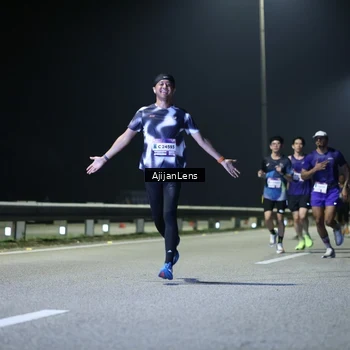 Runner Photo 7327323