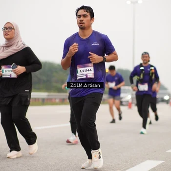 Runner Photo 7327351