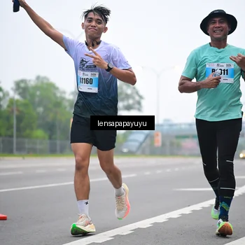 Runner Photo 7327396