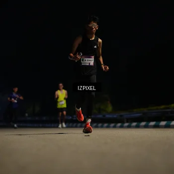 Runner Photo 7327437