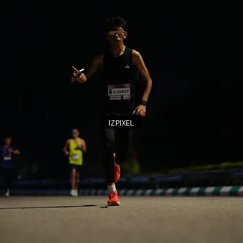 Runner Photo 7327458