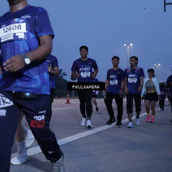 Runner Photo 7327464