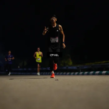 Runner Photo 7327472