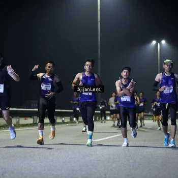 Runner Photo 7327537