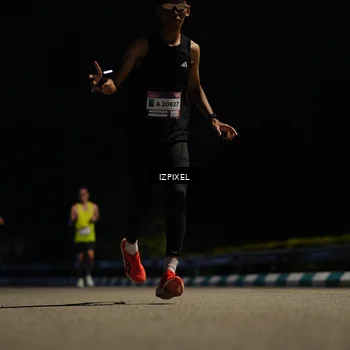 Runner Photo 7327581