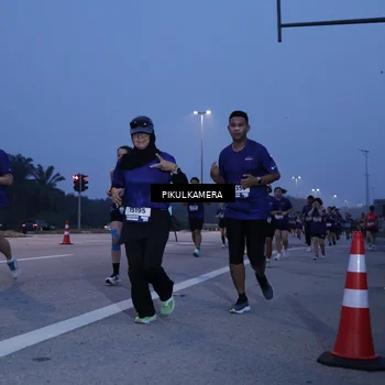 Runner Photo 7327652