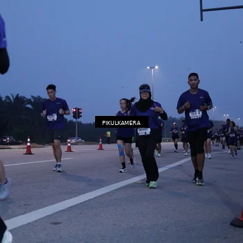 Runner Photo 7327690