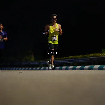 Runner Photo 7327697