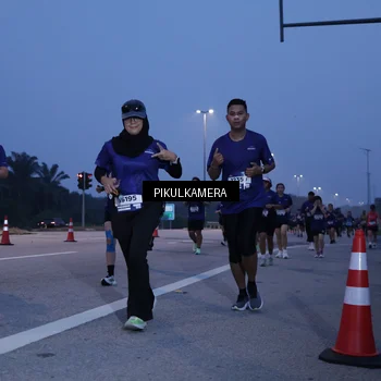 Runner Photo 7327703