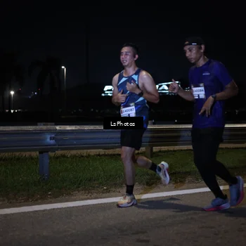 Runner Photo 7327730
