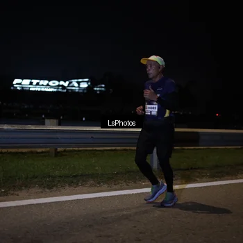 Runner Photo 7327743