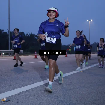Runner Photo 7327755