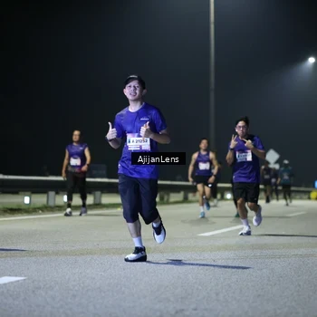 Runner Photo 7327759