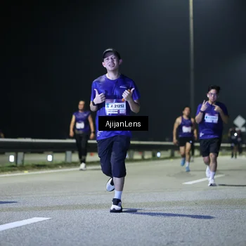 Runner Photo 7327777