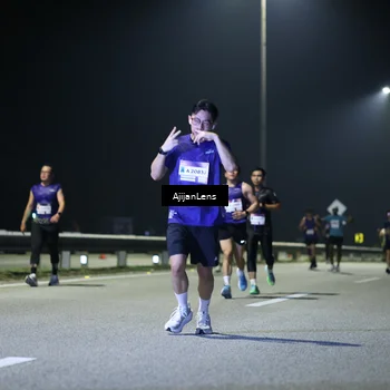 Runner Photo 7327786
