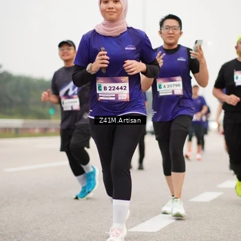 Runner Photo 7327811