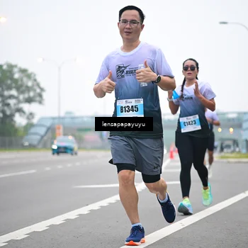 Runner Photo 7327816