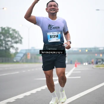 Runner Photo 7327848