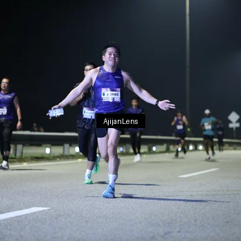 Runner Photo 7327895