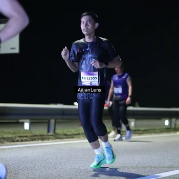 Runner Photo 7327900