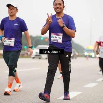 Runner Photo 7327926
