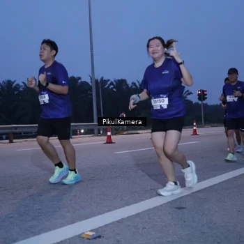 Runner Photo 7327939