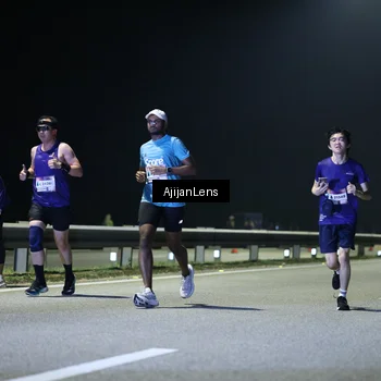 Runner Photo 7327981