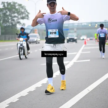 Runner Photo 7327992