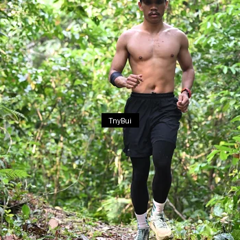 Runner Photo 7328001