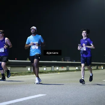 Runner Photo 7328010