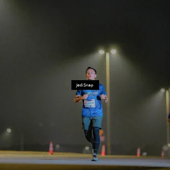 Runner Photo 7328030