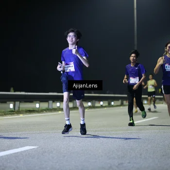 Runner Photo 7328052