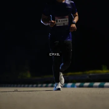 Runner Photo 7328115