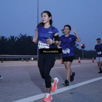 Runner Photo 7328140