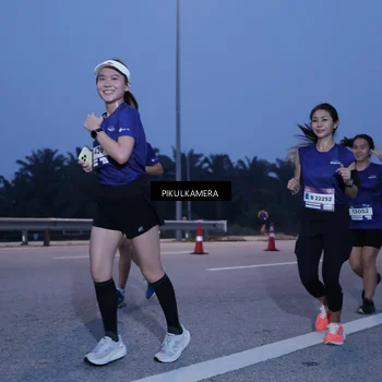Runner Photo 7328159