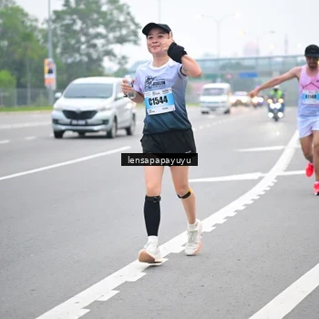 Runner Photo 7328174