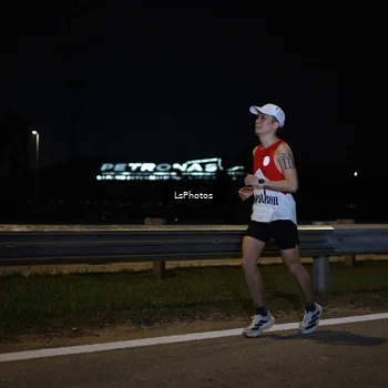 Runner Photo 7328300