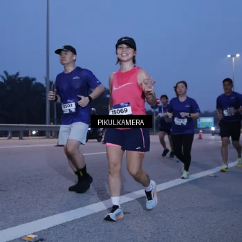 Runner Photo 7328307