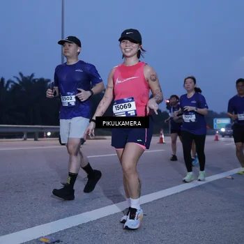 Runner Photo 7328318