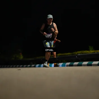 Runner Photo 7328331