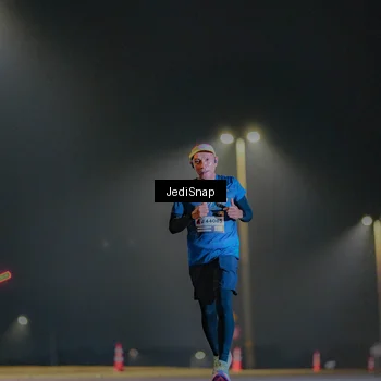 Runner Photo 7328337