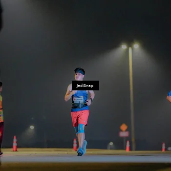Runner Photo 7328383