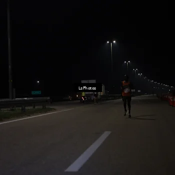 Runner Photo 7328395