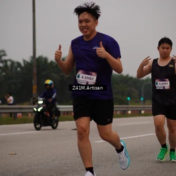 Runner Photo 7328401