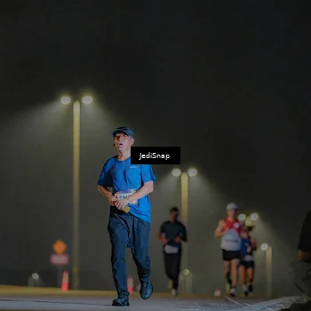 Runner Photo 7328402
