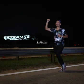 Runner Photo 7328420