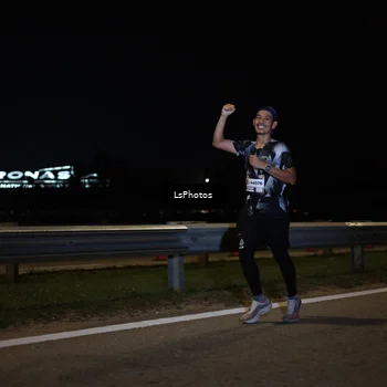 Runner Photo 7328473