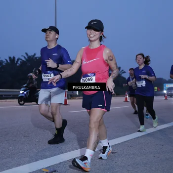 Runner Photo 7328513